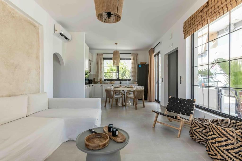 Nikole Cottage House By The Sea Kokkini Hani Екстериор снимка