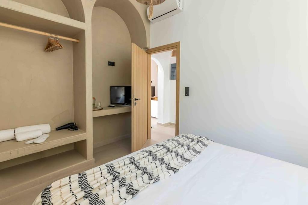 Nikole Cottage House By The Sea Kokkini Hani Екстериор снимка
